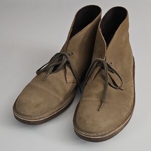 Clarks Bushacre 2 Taupe Suede Desert Boots